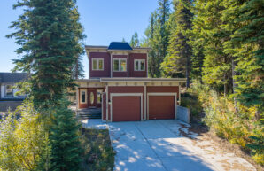 720 Monashee Court, Silver Star BC V1B 3M1